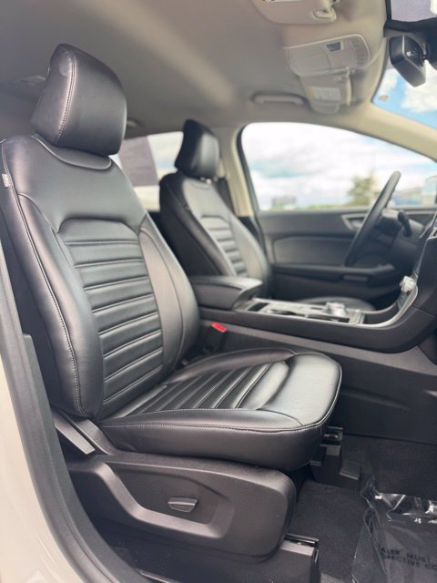 Used 2023 Ford Edge SEL AWD/4WD image 21