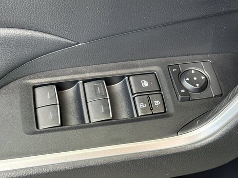 Used 2023 Toyota RAV4 XLE Premium FWD image 14