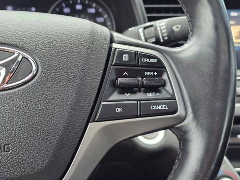 Used 2017 Hyundai Elantra Value Edition image 26