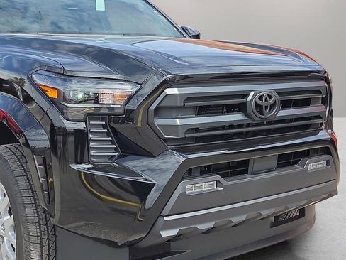 New 2026 Toyota Tacoma SR5 AWD/4WD image 7