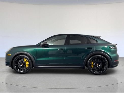 New 2026 Porsche Cayenne Turbo GT AWD/4WD image 2