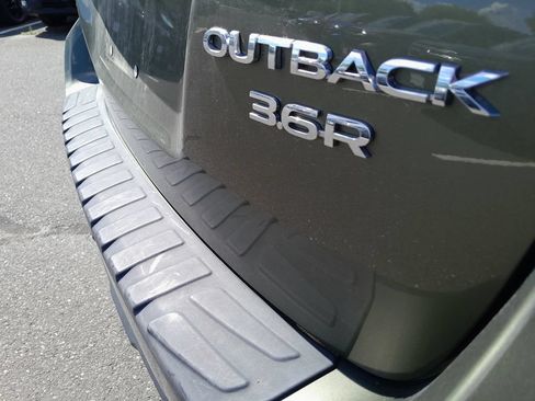 Used 2015 Subaru Outback 3.6R Limited AWD/4WD image 44