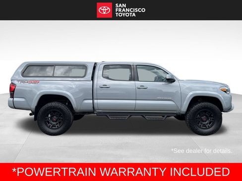 Used 2019 Toyota Tacoma TRD Sport AWD/4WD image 6