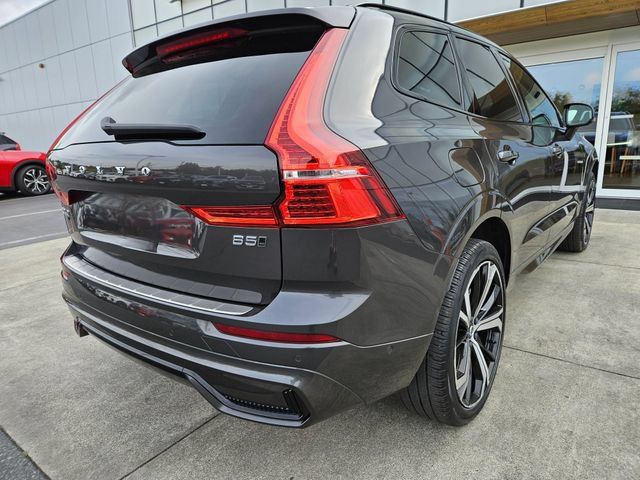 Certified 2023 Volvo XC60 B5 Ultimate w/ Climate Package AWD/4WD image 5