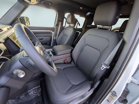 New 2026 Land Rover Defender 110 S AWD/4WD image 15