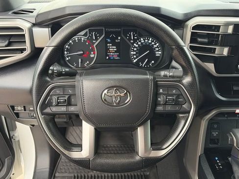 Used 2025 Toyota Tundra SR5 AWD/4WD image 27
