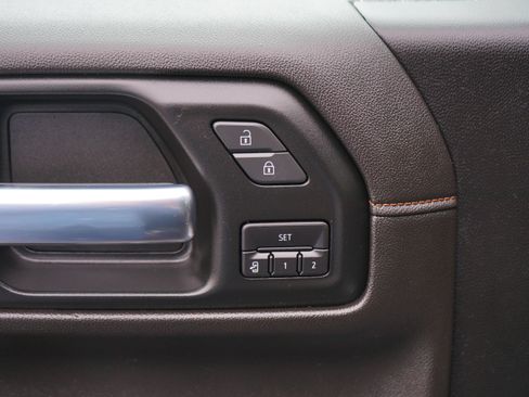 Used 2019 GMC Sierra 1500 AT4 w/ AT4 Premium Package AWD/4WD image 14