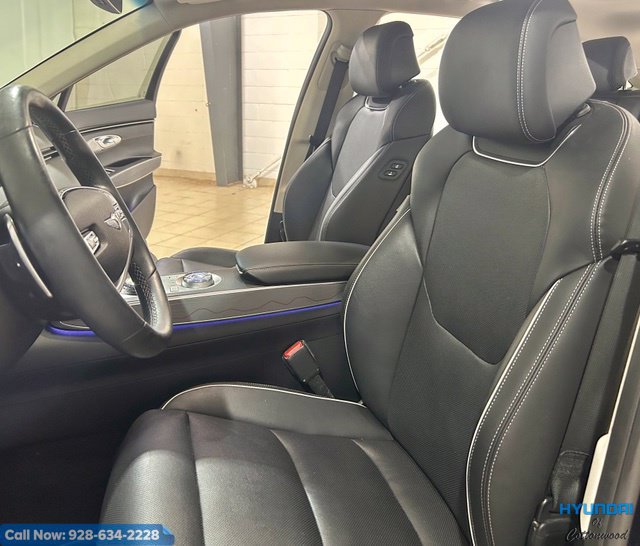 Used 2022 Genesis GV70 2.5T w/ Advanced Package AWD/4WD image 11