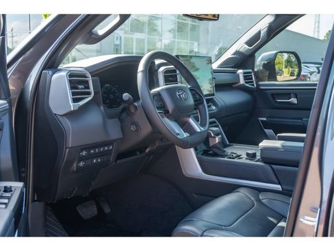 Used 2025 Toyota Tundra Platinum AWD/4WD image 11