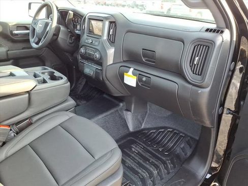 New 2026 Chevrolet Silverado 1500 W/T AWD/4WD image 8