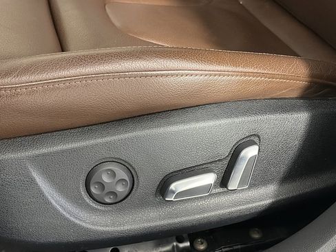 Used 2014 Audi A4 2.0T Premium Plus w/ Premium Plus Package image 26