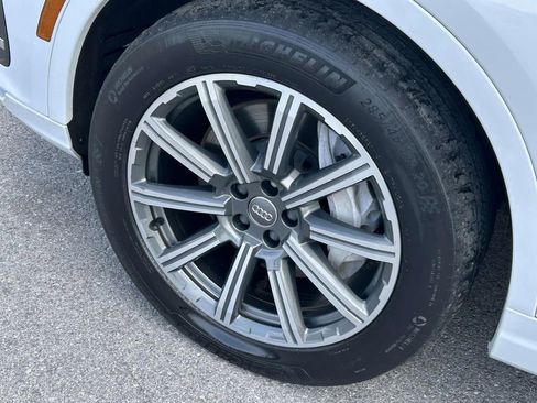 Used 2017 Audi Q7 3.0T Premium Plus image 10