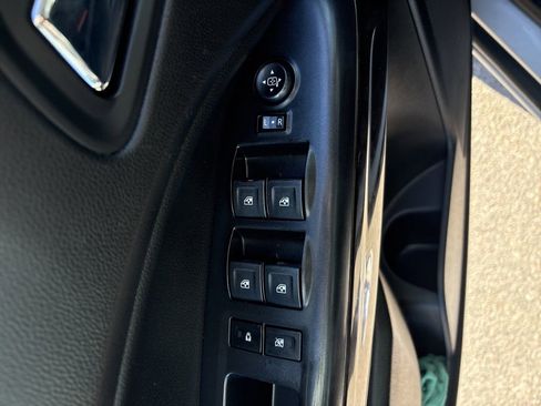 Used 2018 GMC Canyon SLT w/ Trailering Package image 11