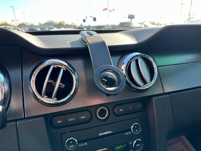 Used 2008 Ford Mustang GT RWD image 16