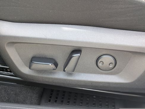 Certified 2023 Nissan Rogue SV image 21