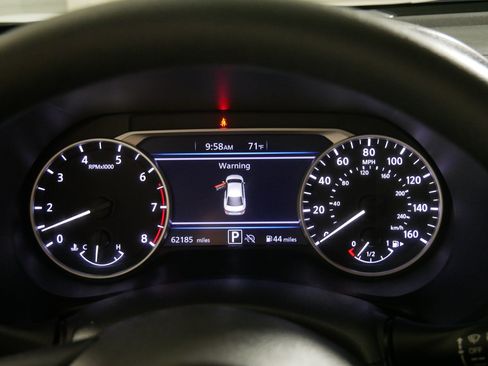 Used 2024 Nissan Sentra SV FWD image 21