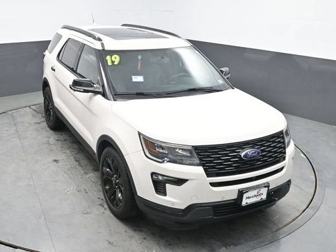 Used 2019 Ford Explorer Sport w/ Equipment Group 401A AWD/4WD image 24