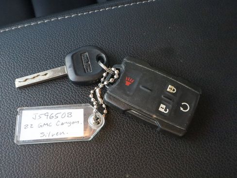 Used 2022 GMC Canyon Elevation w/ Elevation Premium Package image 33