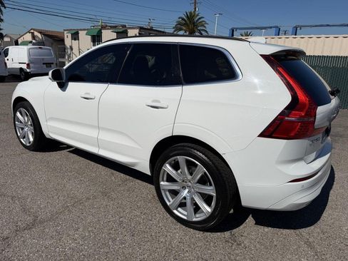 Used 2022 Volvo XC60 B5 Momentum AWD/4WD image 9