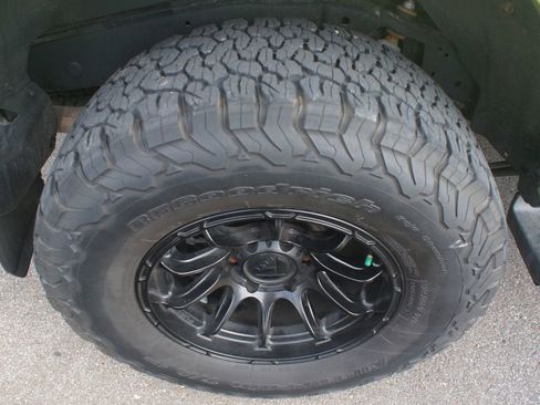 Used 2023 Toyota 4Runner TRD Off-Road Premium AWD/4WD image 27