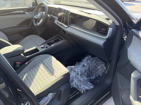 New 2026 Volkswagen Tiguan S image 19