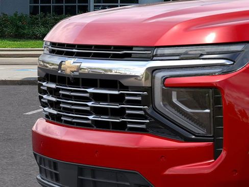 New 2026 Chevrolet Suburban Premier image 13