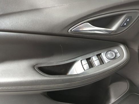 Used 2023 Buick Encore GX Select image 9