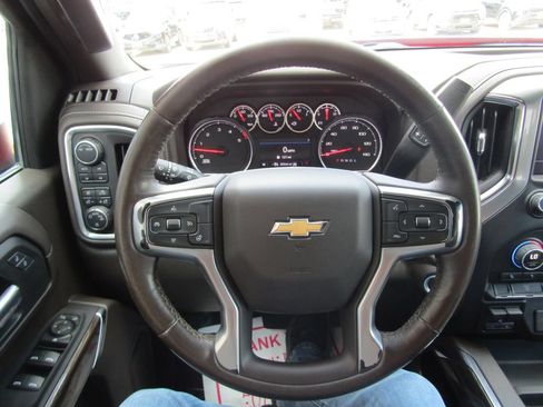 Used 2023 Chevrolet Silverado 2500 LT AWD/4WD image 23