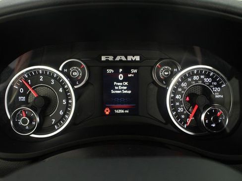 Used 2024 RAM 2500 Big Horn w/ Bed Utility Group image 11