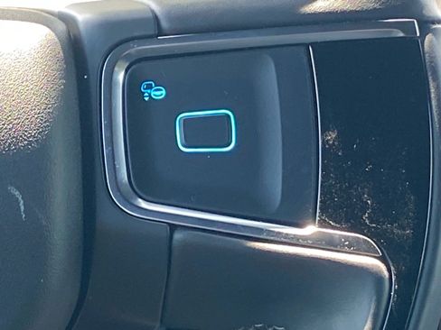 Used 2025 Ford Expedition Tremor AWD/4WD image 9