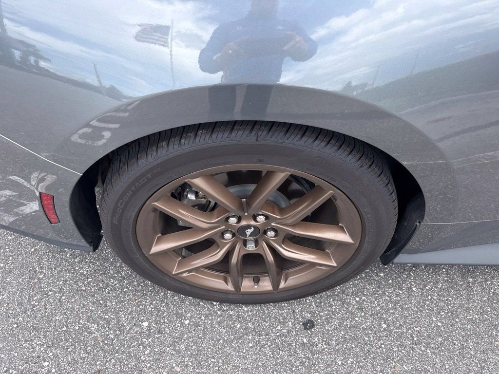 Used 2025 Ford Mustang Premium RWD image 11