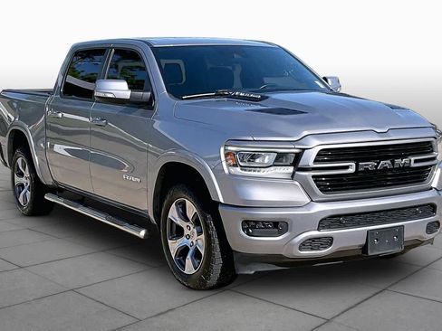 Used 2021 RAM 1500 Laramie w/ Sport Appearance Package AWD/4WD image 3
