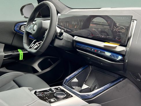 Used 2026 BMW X3 xDrive30 w/ M Sport Package image 21