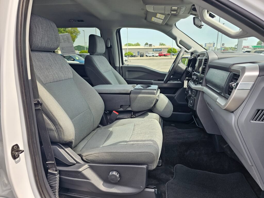 Used 2022 Ford F150 XLT w/ Trailer Tow Package AWD/4WD image 14