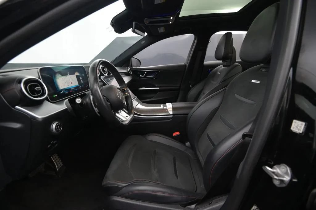 Used 2023 Mercedes-Benz C 43 AMG 4MATIC Sedan image 41