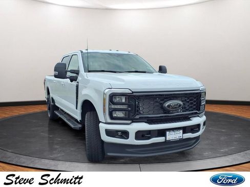 New 2026 Ford F250 XLT w/ XLT Premium Package AWD/4WD image 25