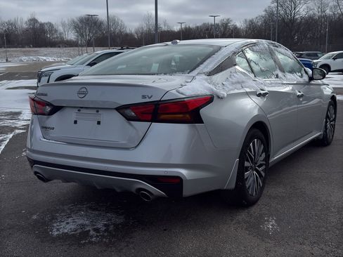 Certified 2024 Nissan Altima 2.5 SV w/ SV Premium Package image 5