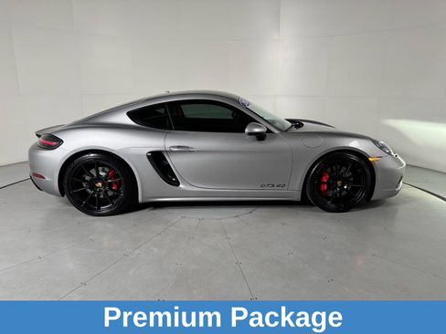 Used 2021 Porsche 718 Cayman GTS RWD image 7