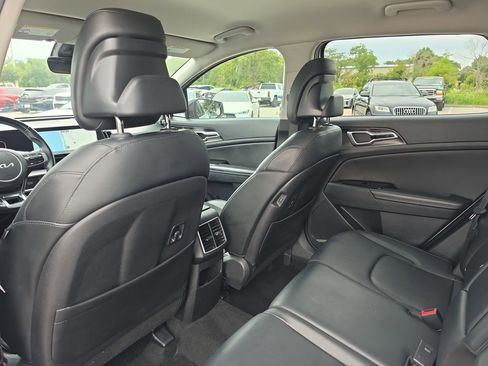 Certified 2023 Kia Sportage EX FWD image 31