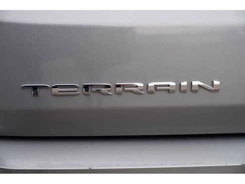 Used 2023 GMC Terrain AT4 image 10