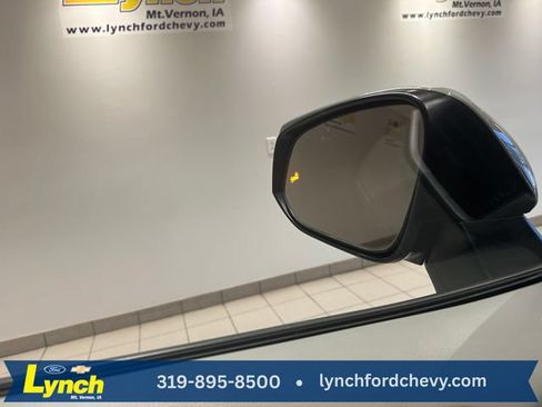 Used 2021 Toyota RAV4 XLE AWD/4WD image 13