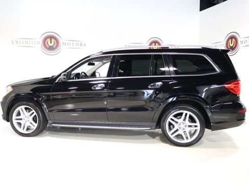 Used 2015 Mercedes-Benz GL 550 4MATIC image 10