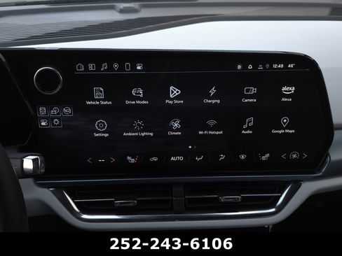 Used 2025 Chevrolet Equinox EV LT image 13