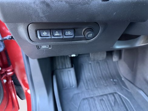 Used 2024 GMC Terrain Denali w/ Denali Premium Package image 26