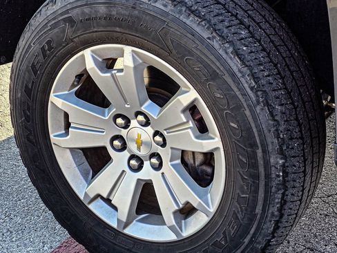 Certified 2019 Chevrolet Colorado LT w/ LT Convenience Package RWD image 7