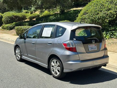 Used 2009 Honda Fit Sport image 3