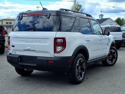 Used 2025 Ford Bronco Sport Outer Banks w/ Outer Banks Tech Package+ AWD/4WD image 5