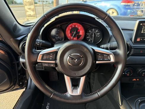 Used 2017 MAZDA MX-5 Miata Club w/ Brembo/BBS Package RWD image 24