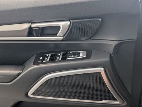 Used 2021 Kia Telluride S image 26