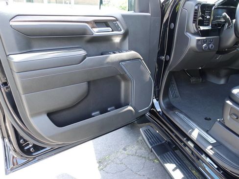 Used 2023 Chevrolet Silverado 1500 LT AWD/4WD image 16